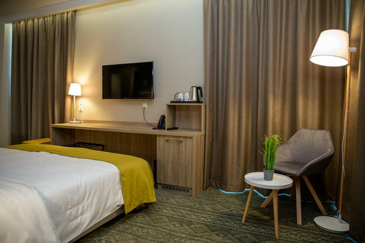 Lignum Hotel ミシュコルツ エクステリア 写真